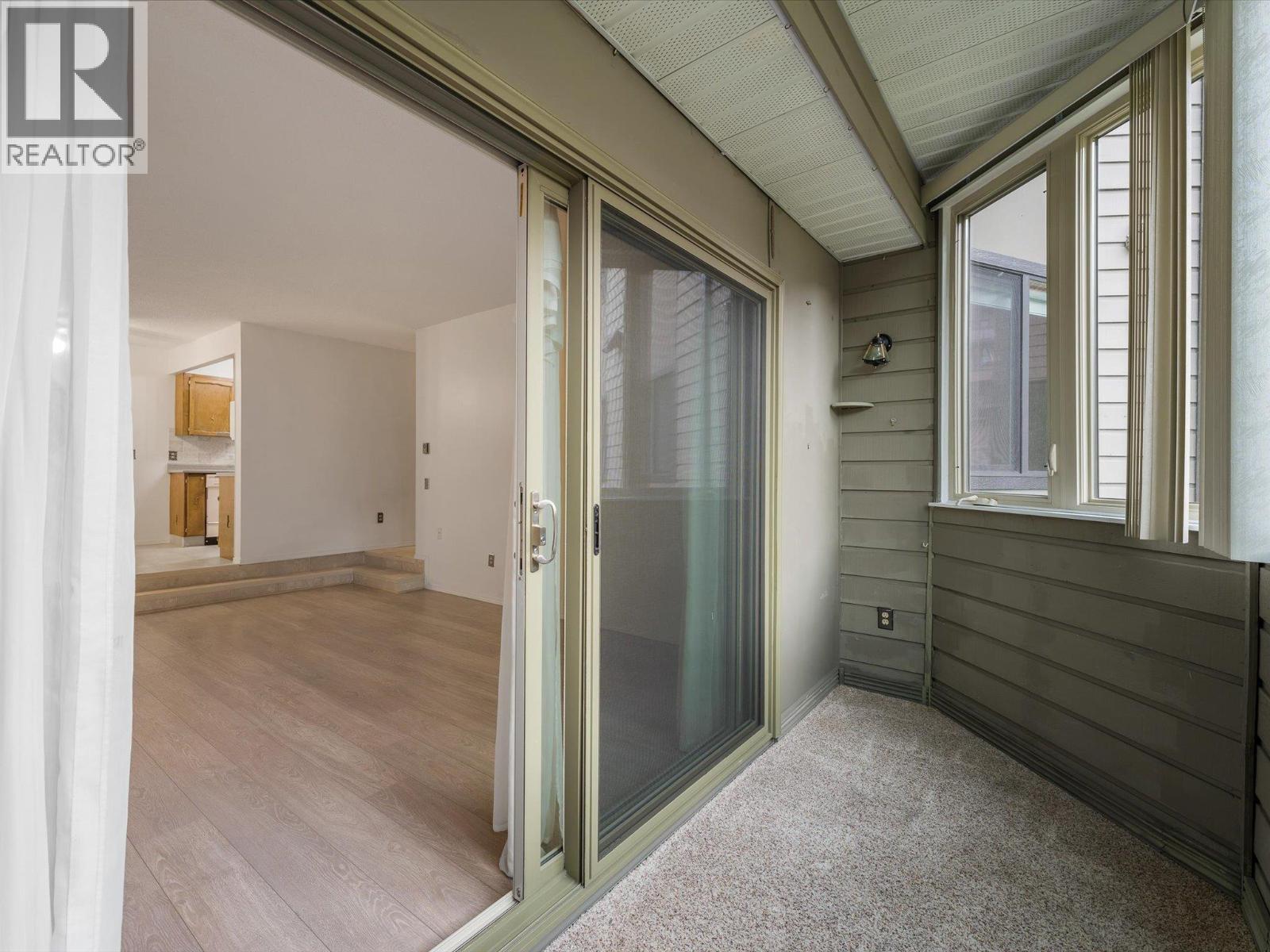 1565 Noble Court Unit# 106