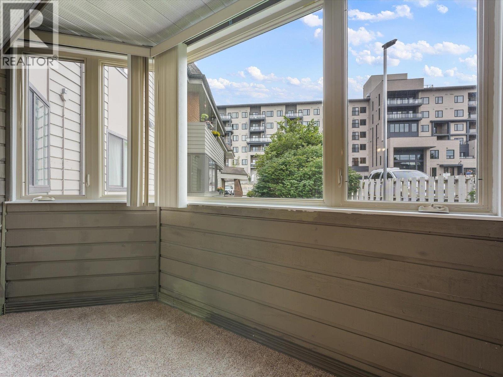 1565 Noble Court Unit# 106