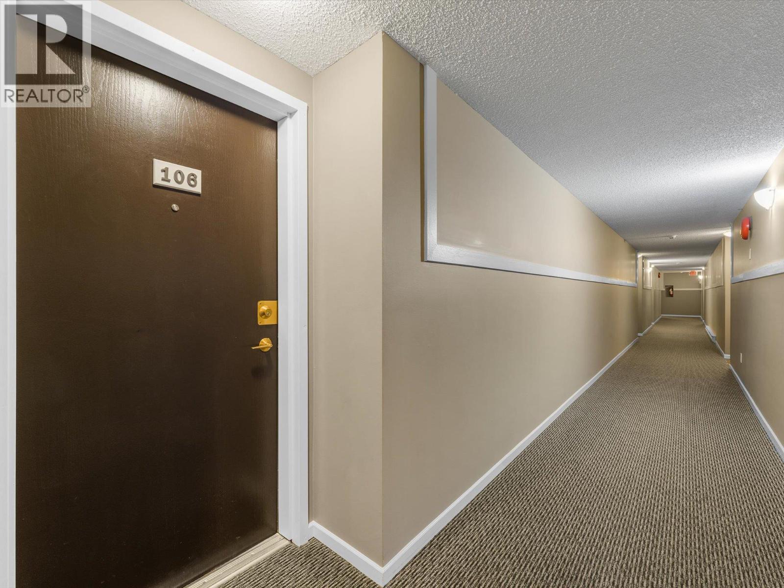 1565 Noble Court Unit# 106