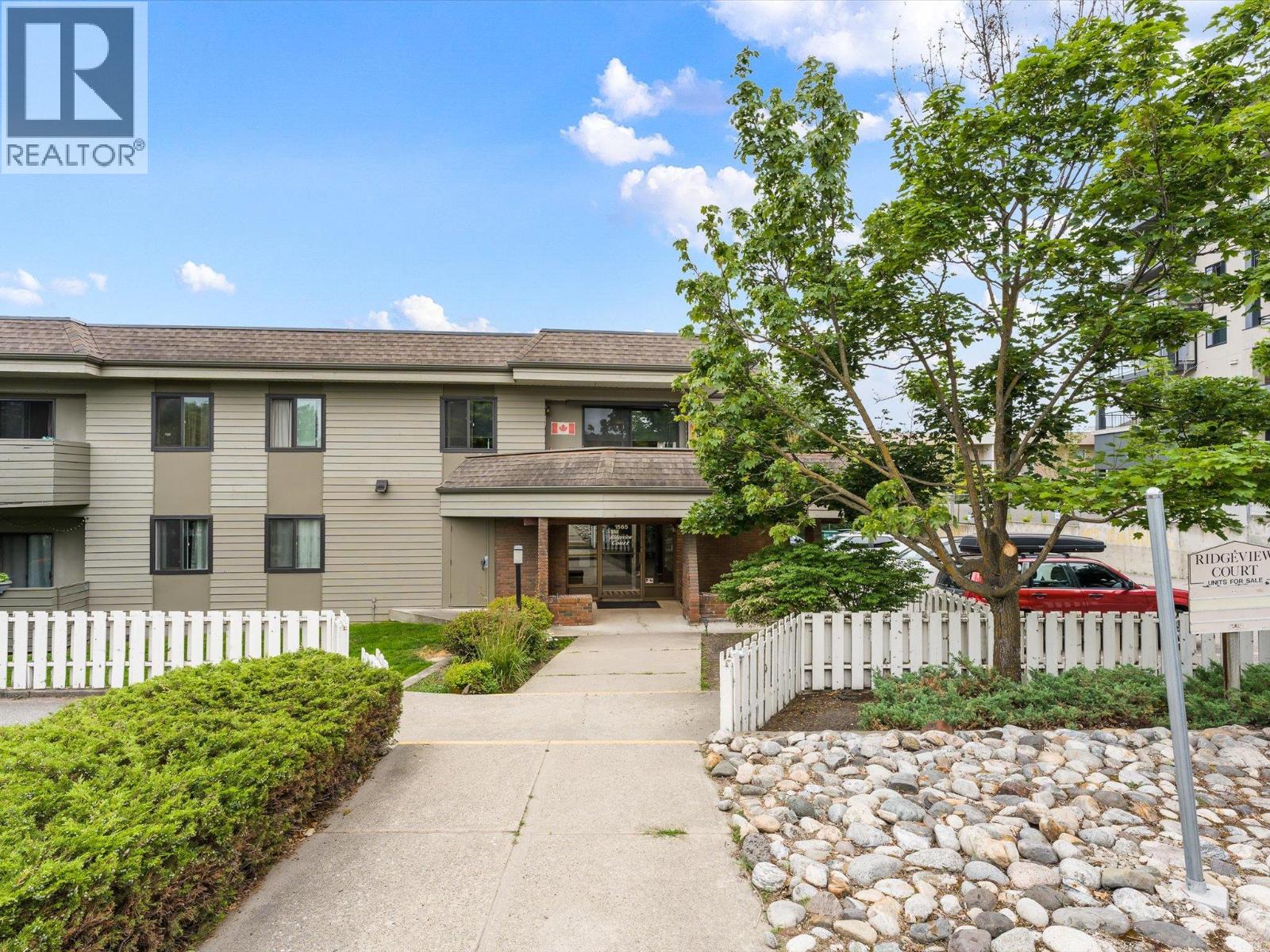 1565 Noble Court Unit# 106