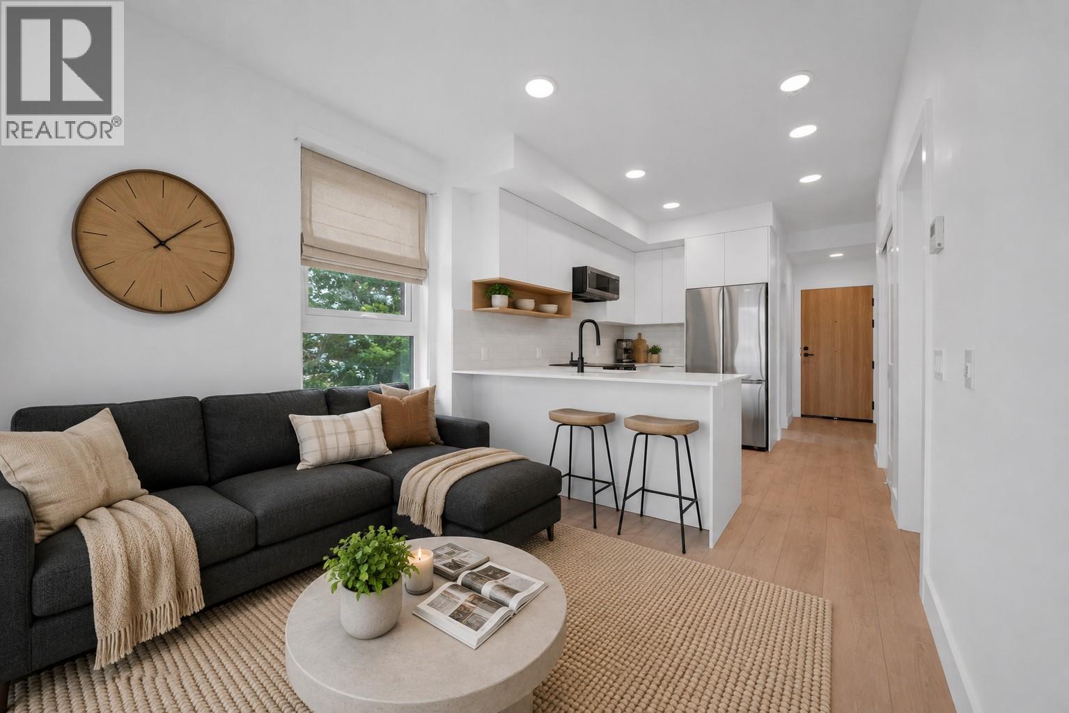 620 Coronation Avenue Unit# 312