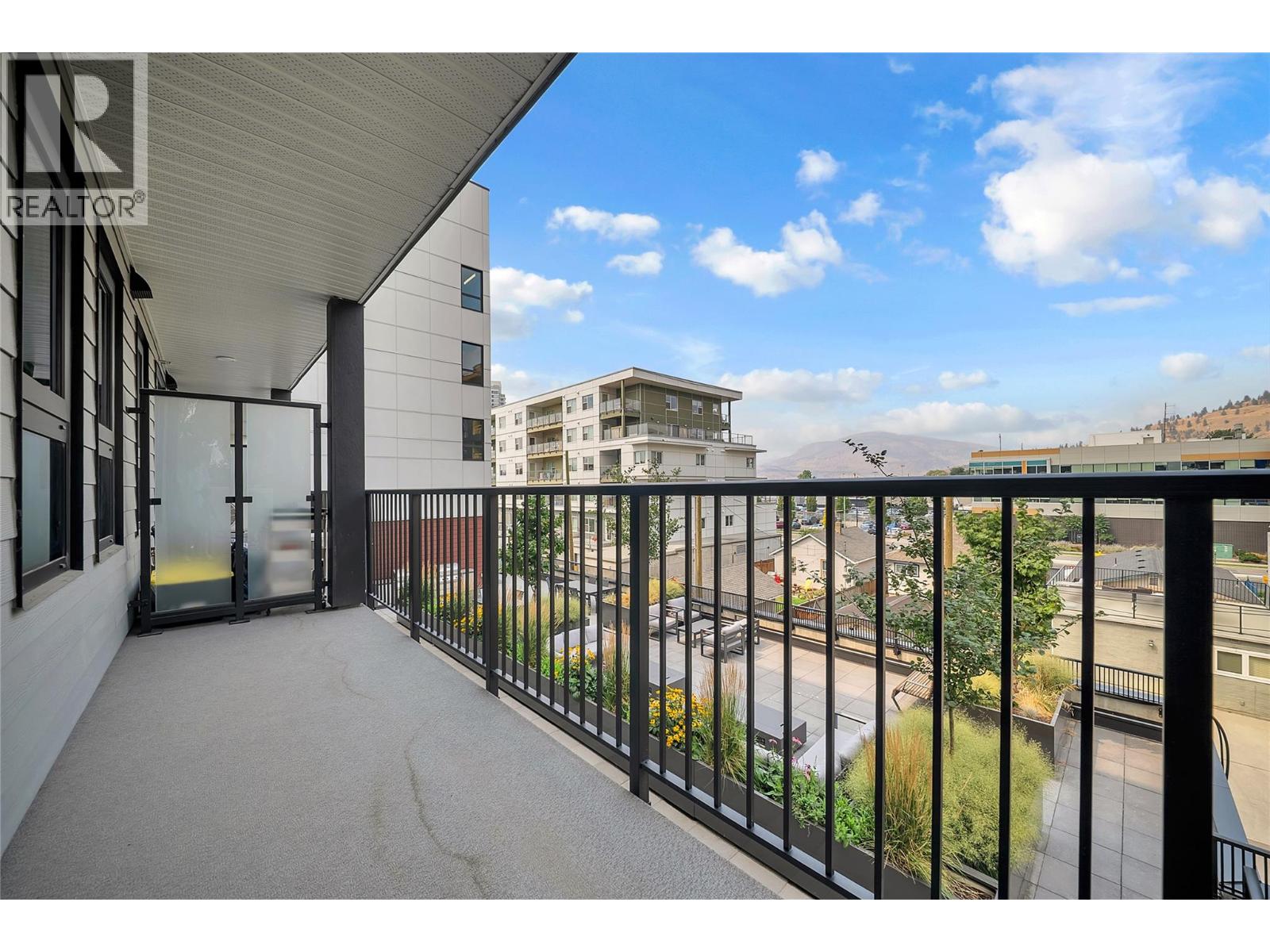 620 Coronation Avenue Unit# 312