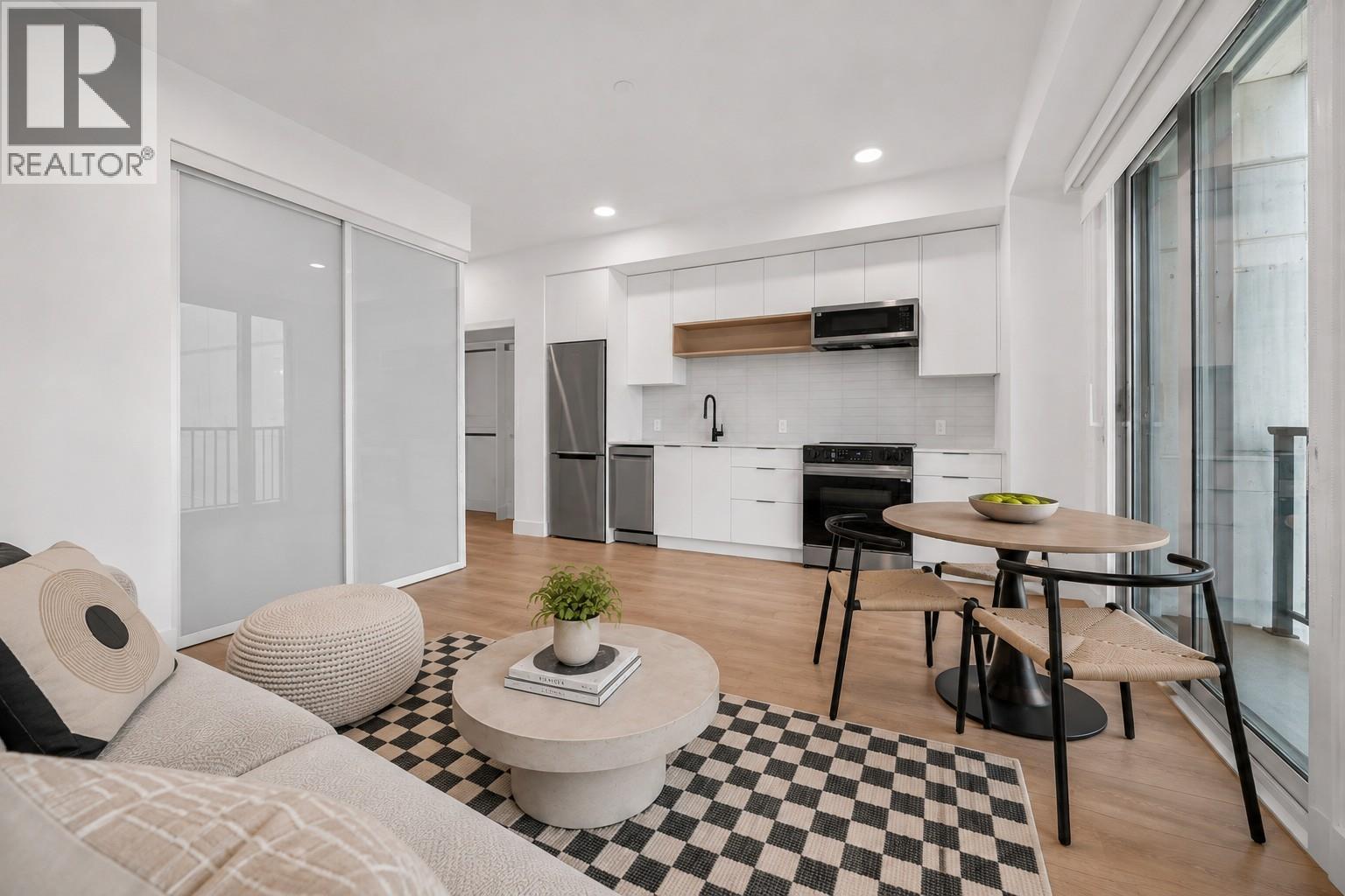 620 Coronation Avenue Unit# 409