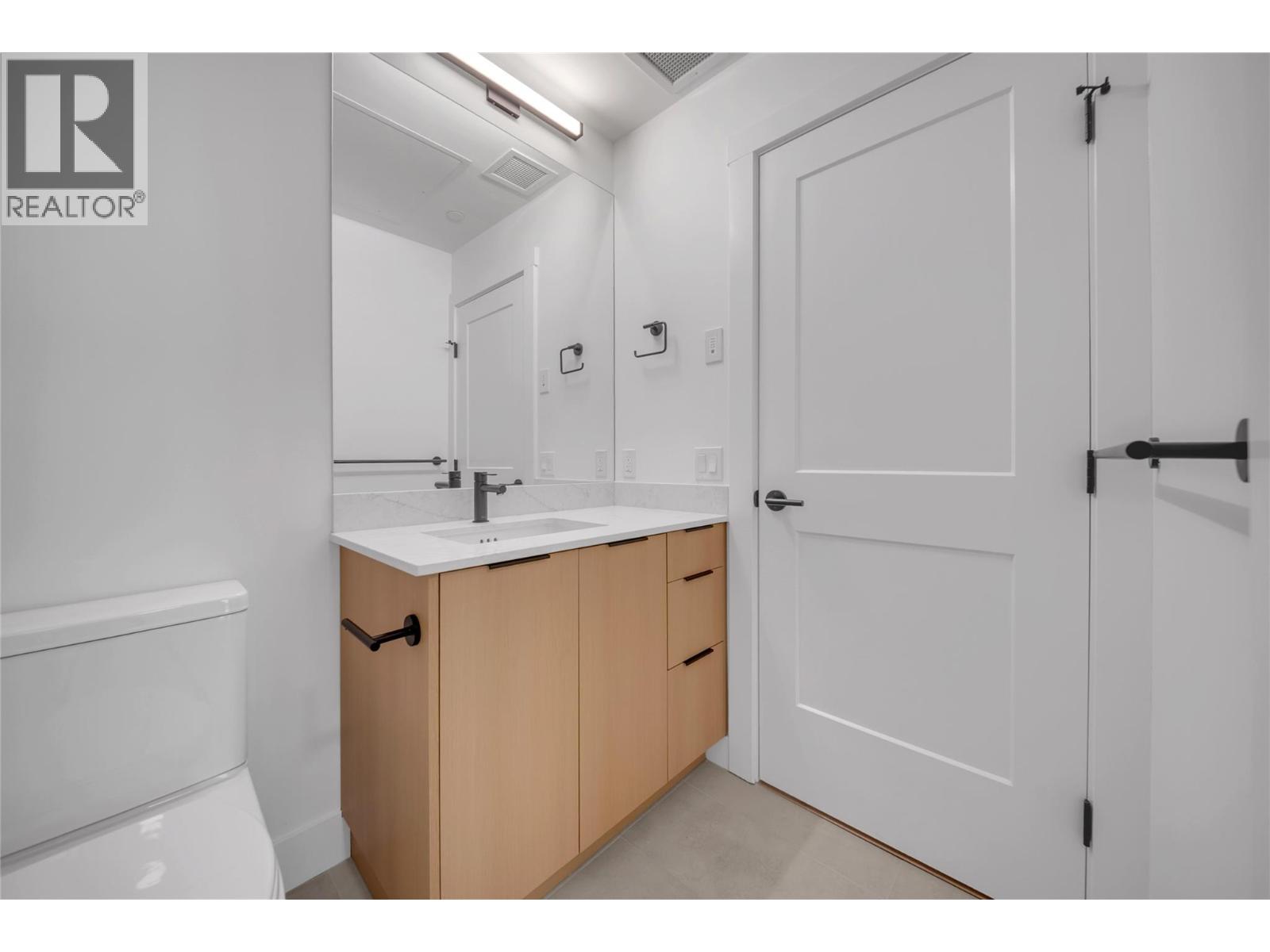 620 Coronation Avenue Unit# 409
