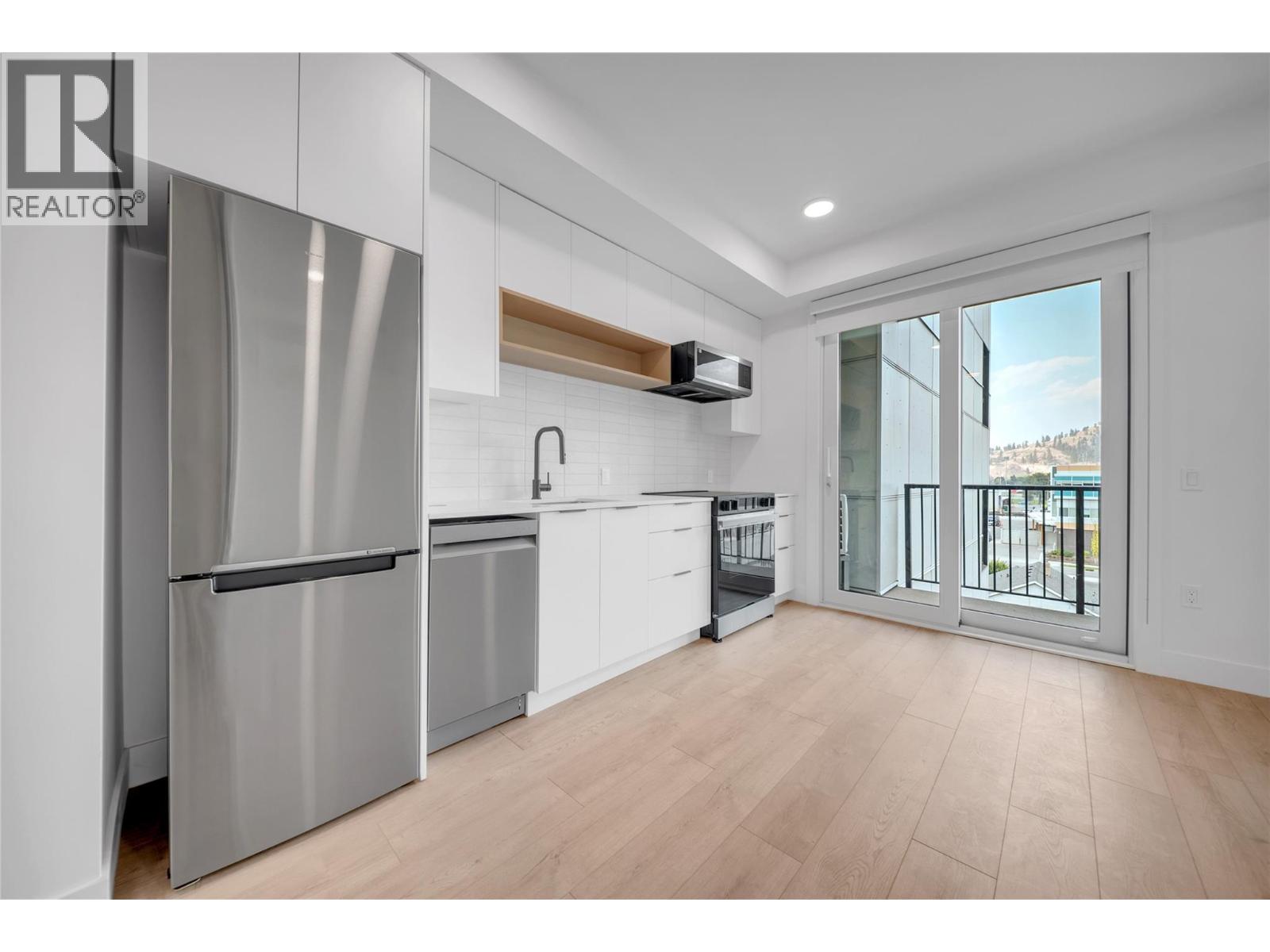 620 Coronation Avenue Unit# 409