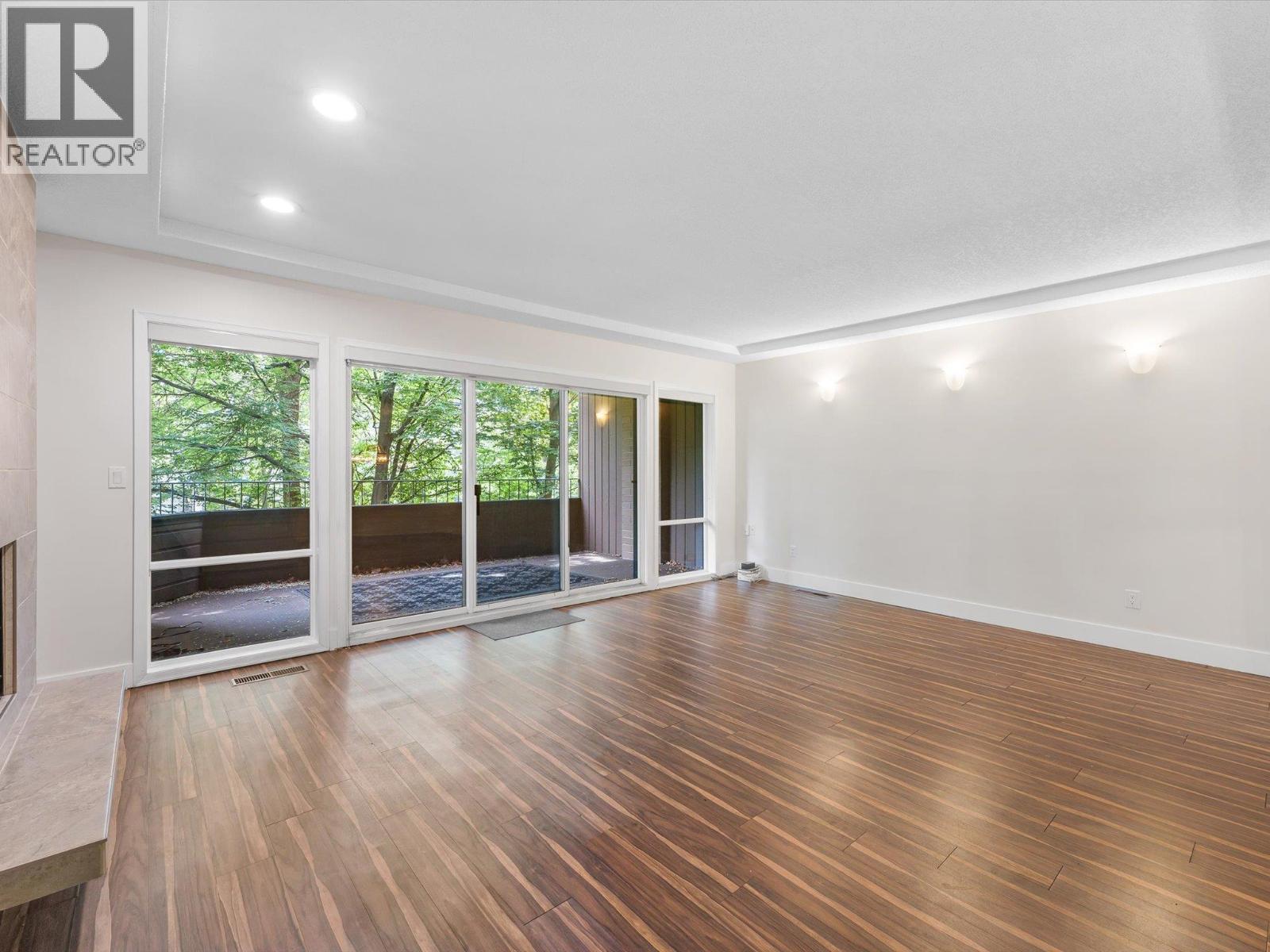 539 Sutherland Avenue Unit# 106
