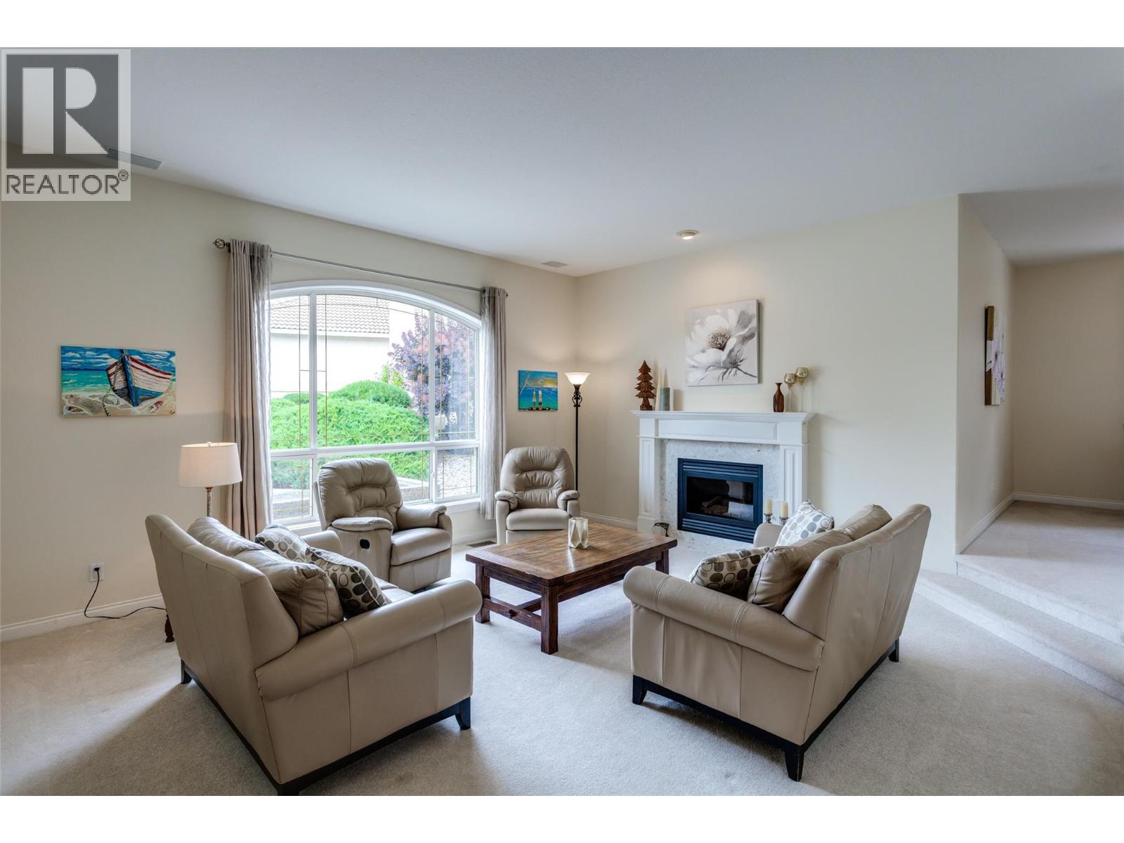 3080 Quail Crescent