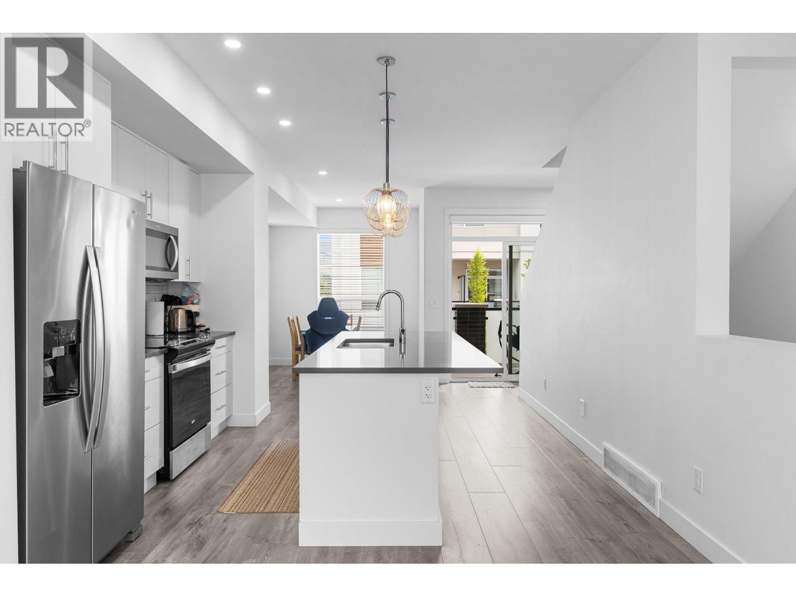 610 Academy Way Unit# 19