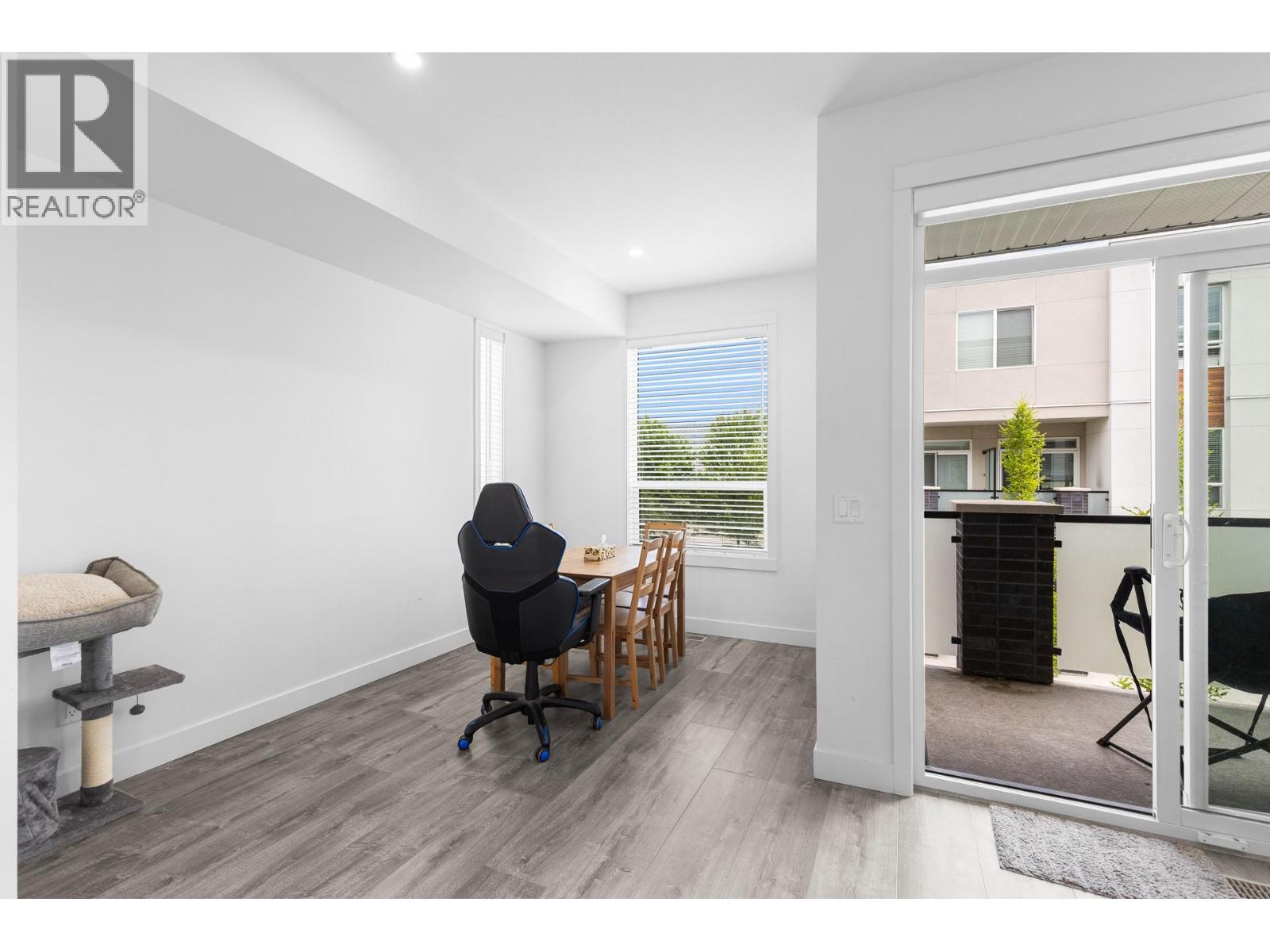 610 Academy Way Unit# 19