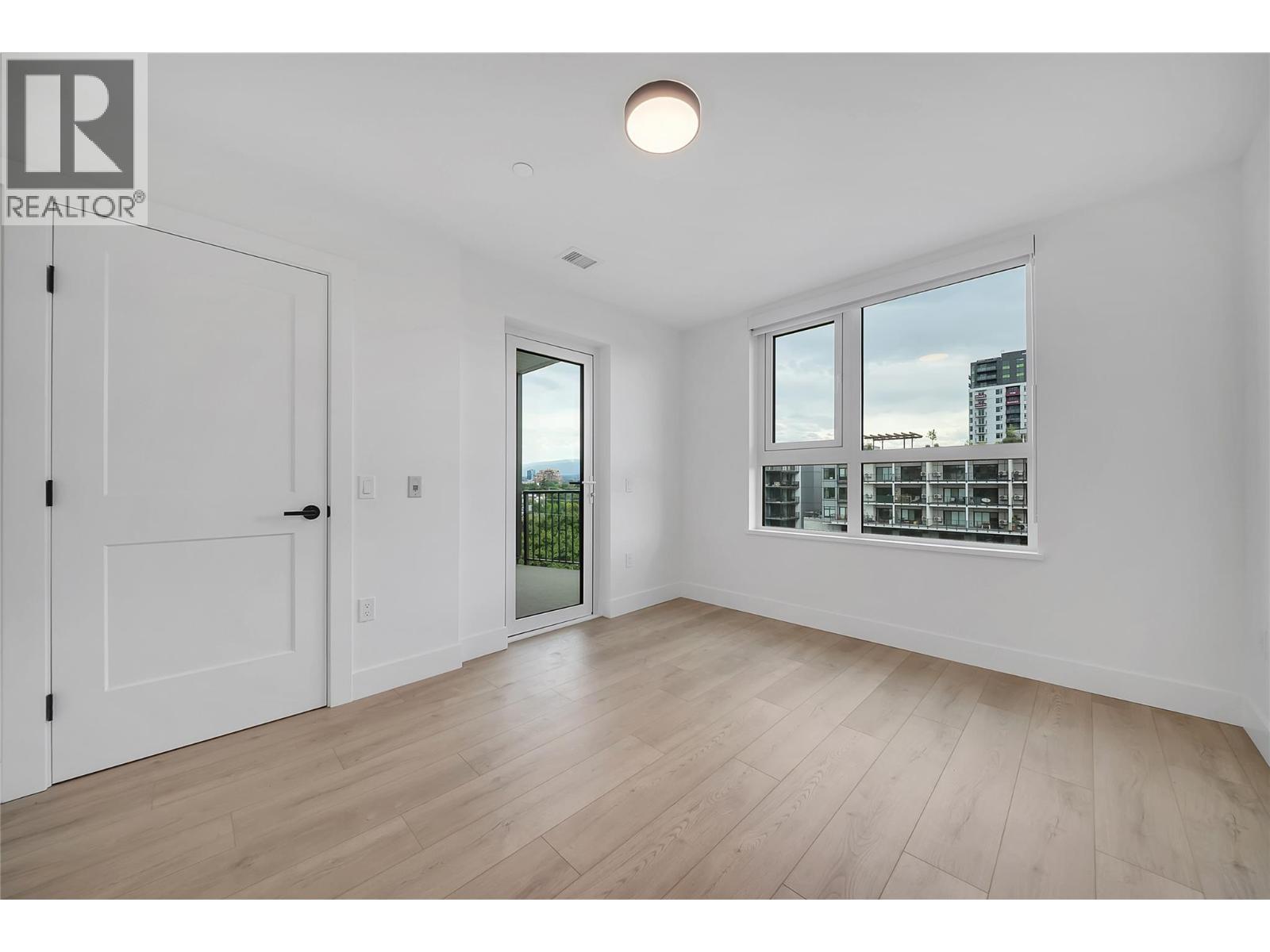 620 Coronation Avenue Unit# 502