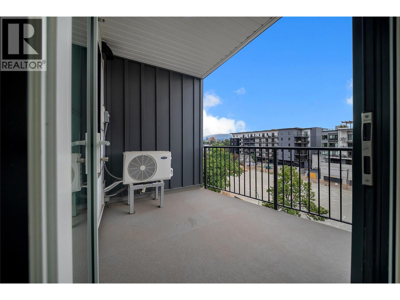 620 Coronation Avenue Unit# 502