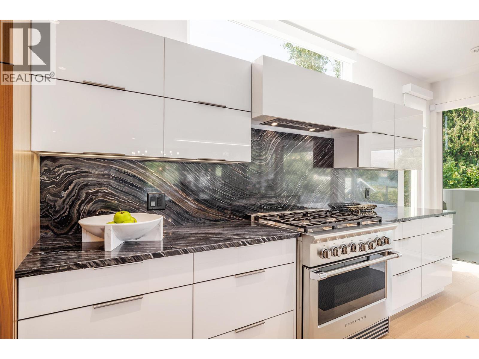 2630 Bath Street Unit# 201