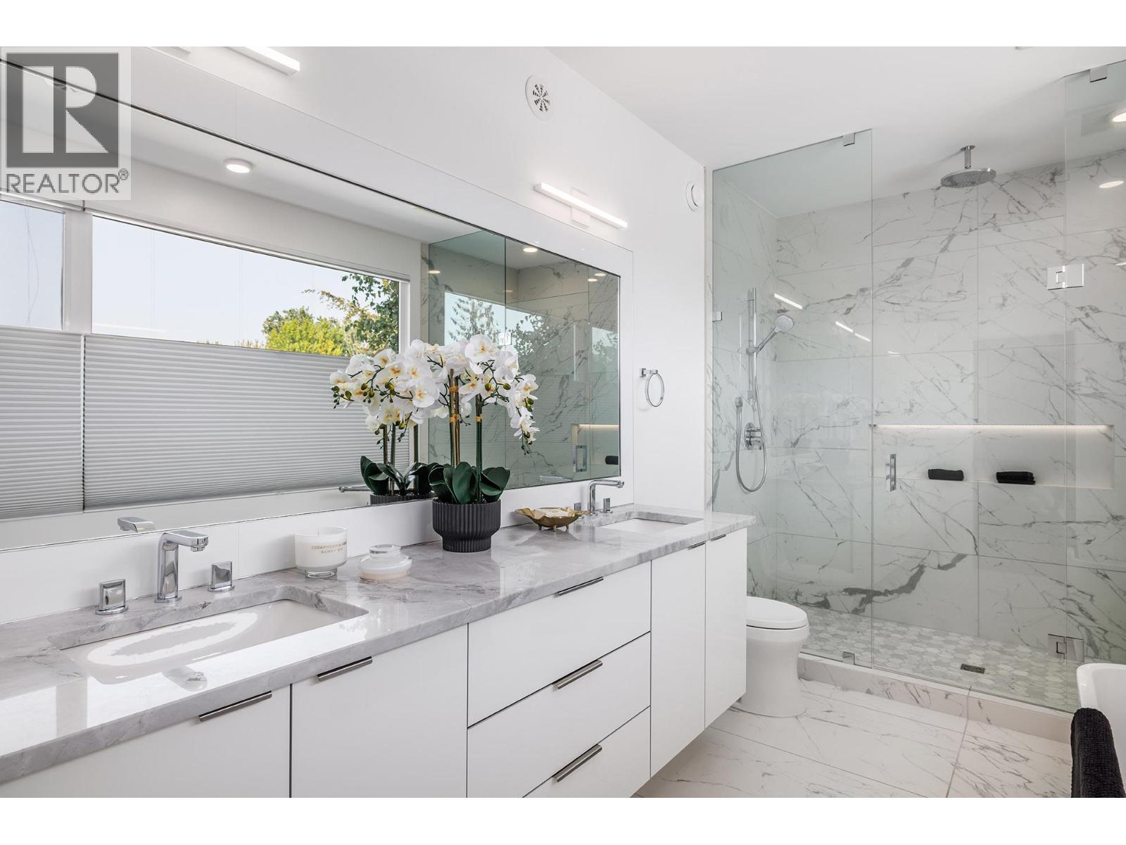 2630 Bath Street Unit# 201