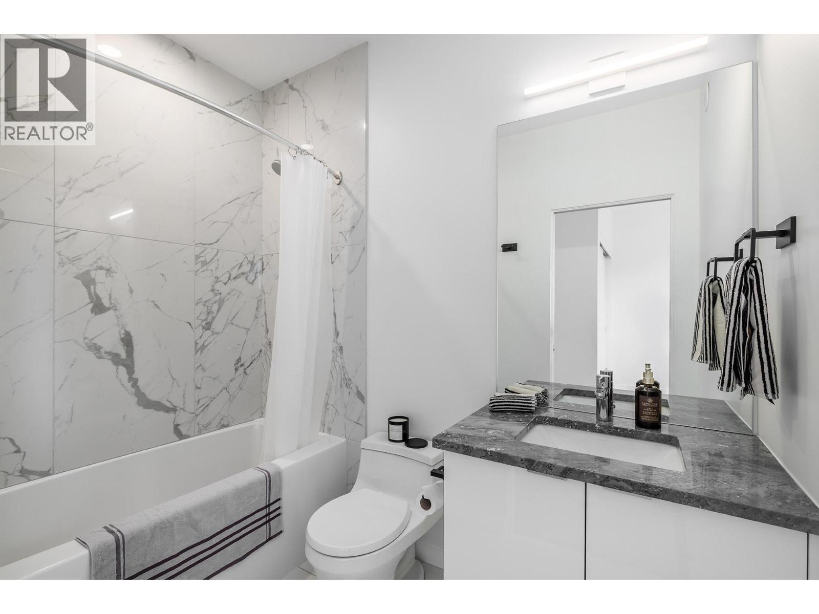 2630 Bath Street Unit# 201