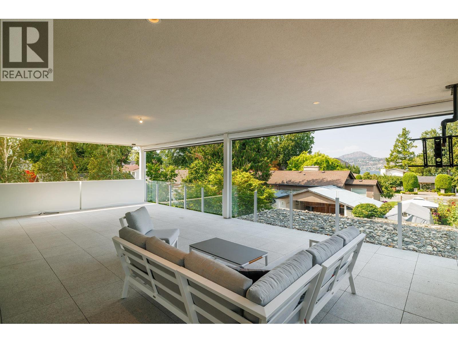 2630 Bath Street Unit# 201