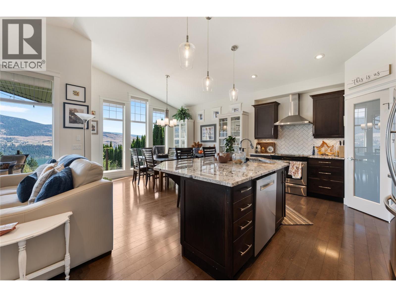 13011 East Ridge Drive