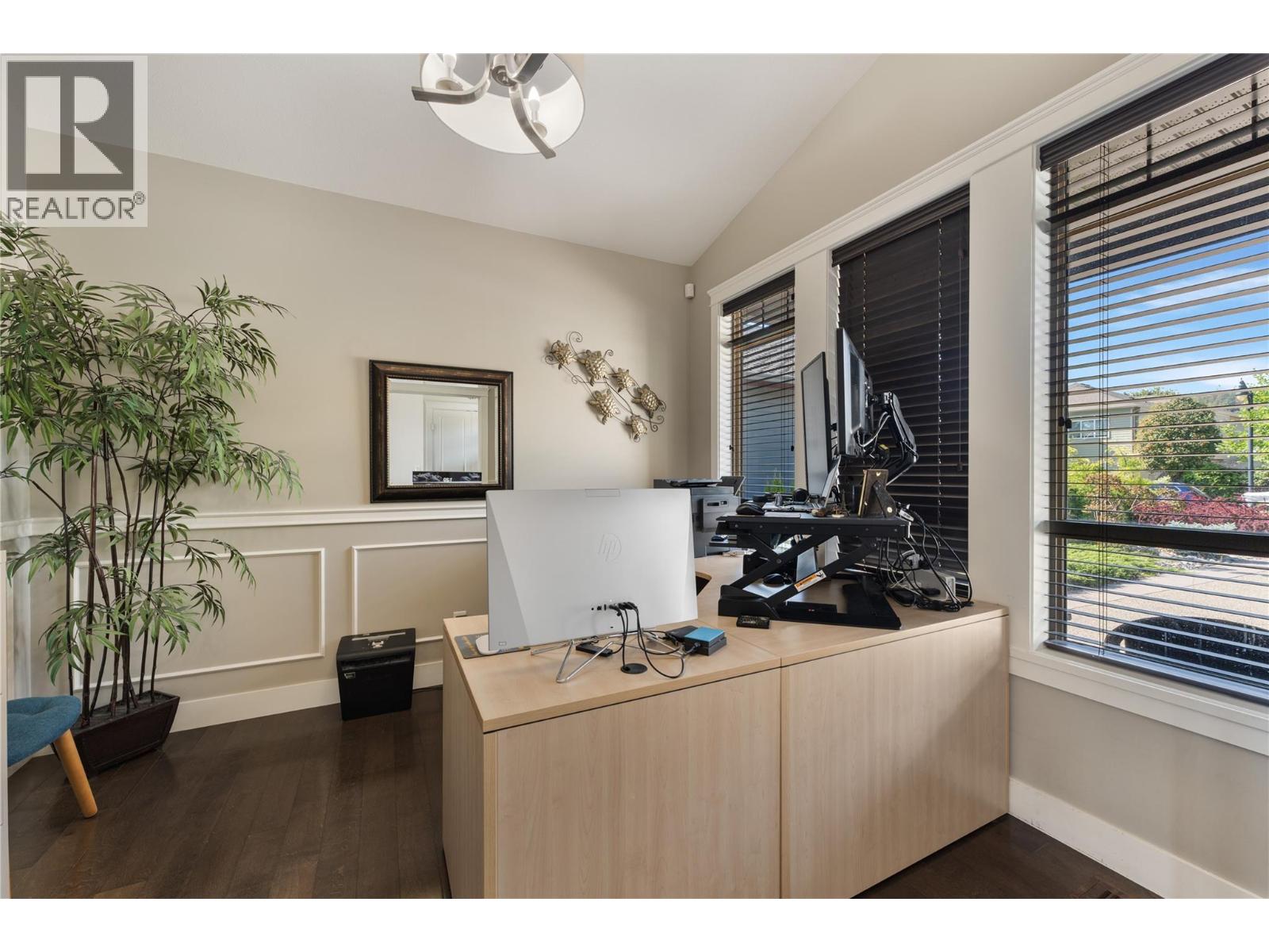 13011 East Ridge Drive