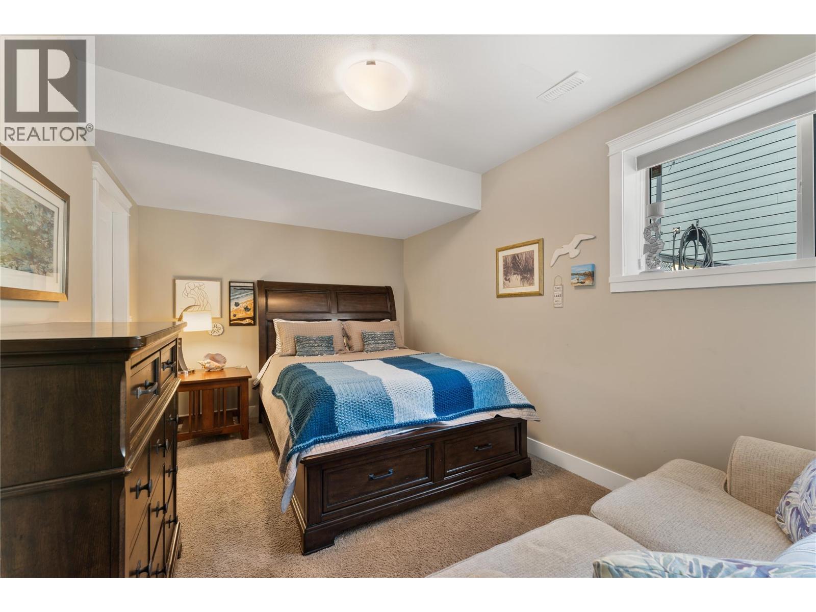 13011 East Ridge Drive