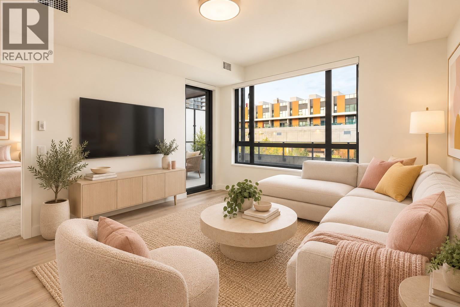 3051 Abbott Street Unit# 206
