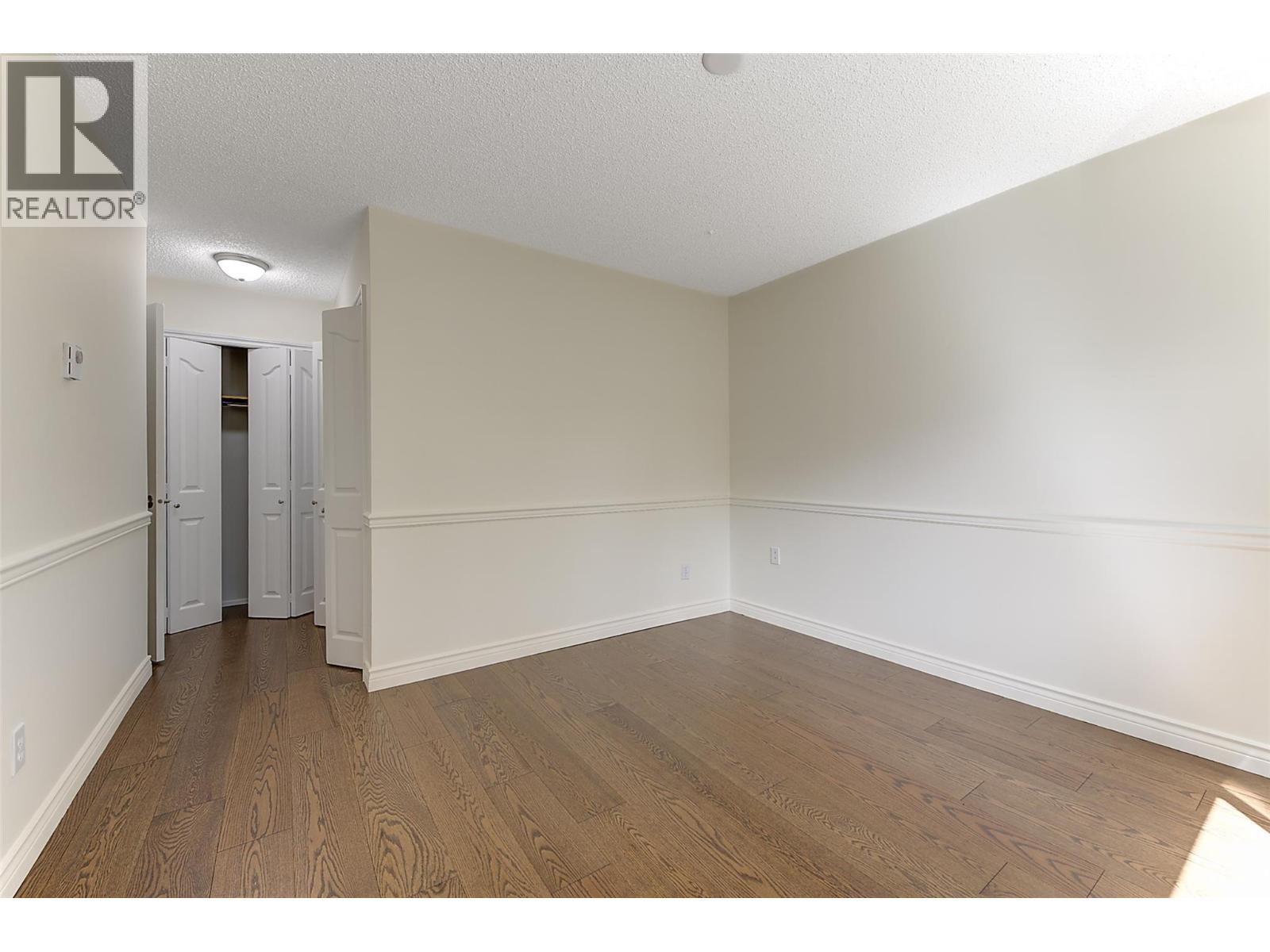 983 Bernard Avenue Unit# 206