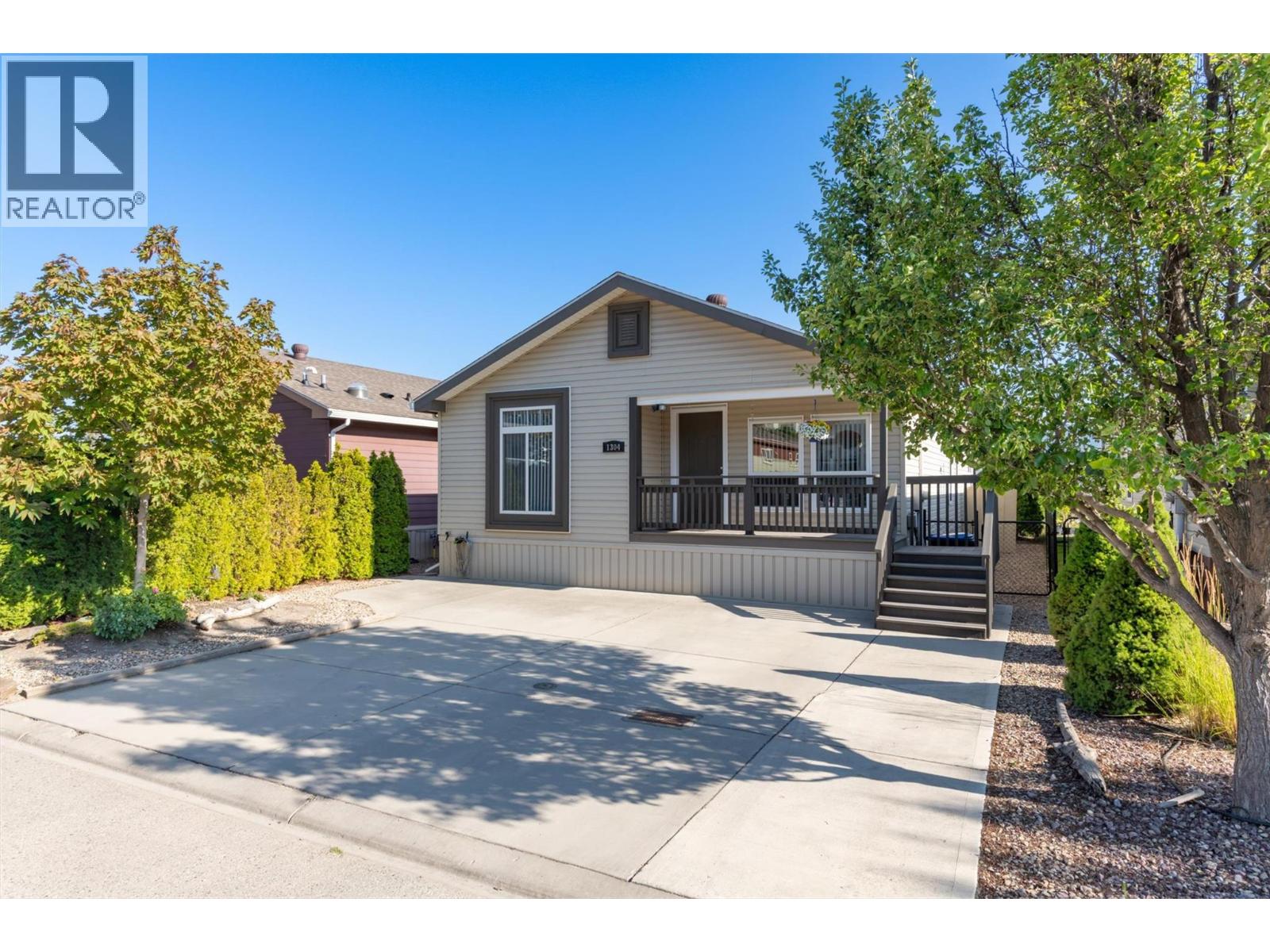 2440 Old Okanagan Highway Unit# 1304