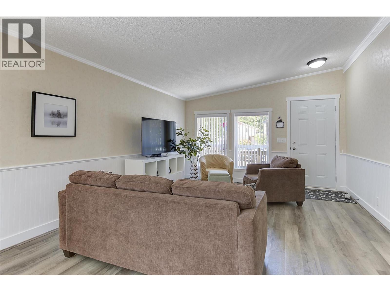 2440 Old Okanagan Highway Unit# 1304