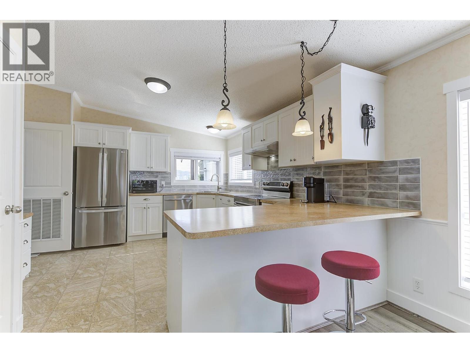 2440 Old Okanagan Highway Unit# 1304