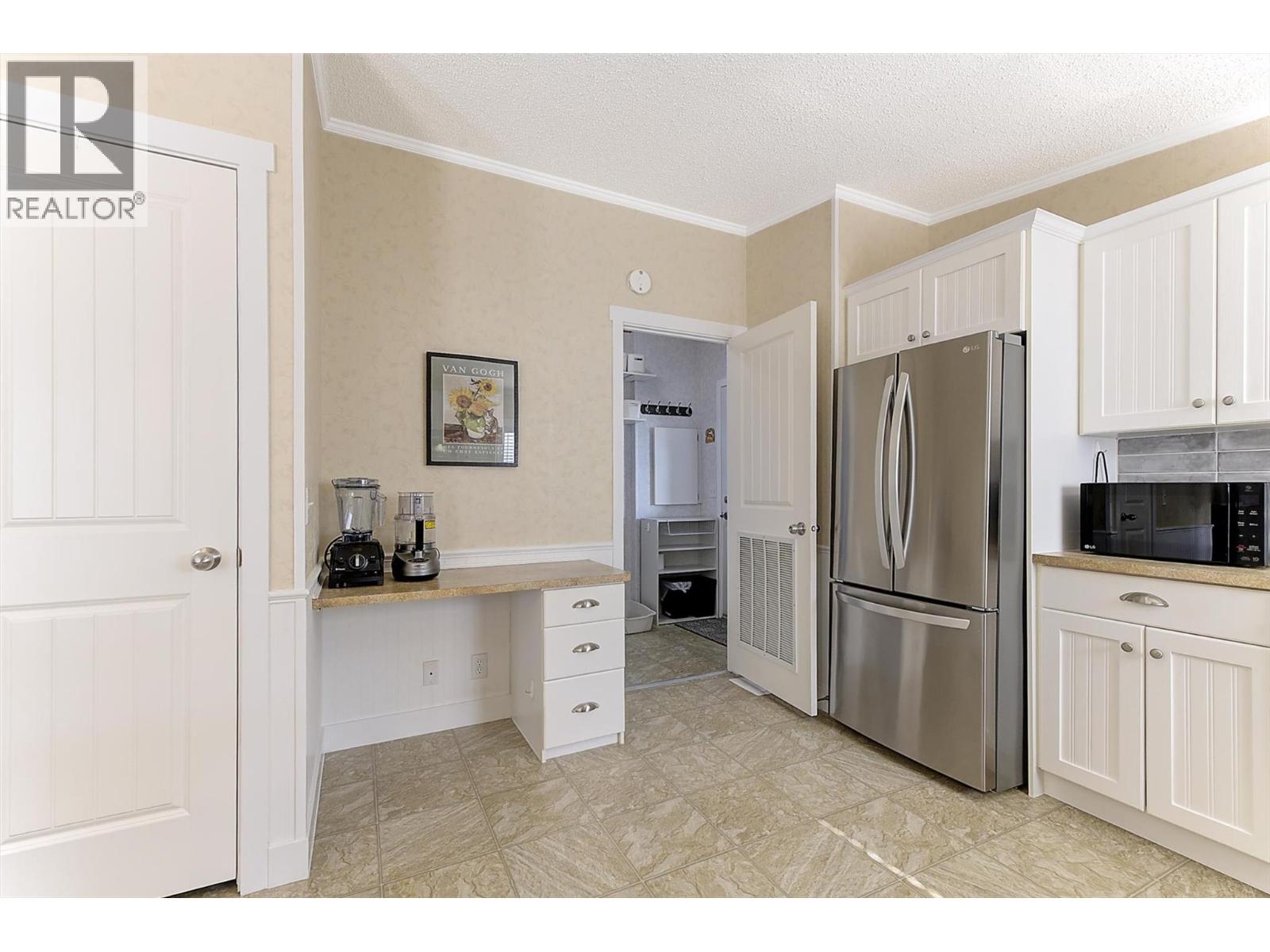 2440 Old Okanagan Highway Unit# 1304