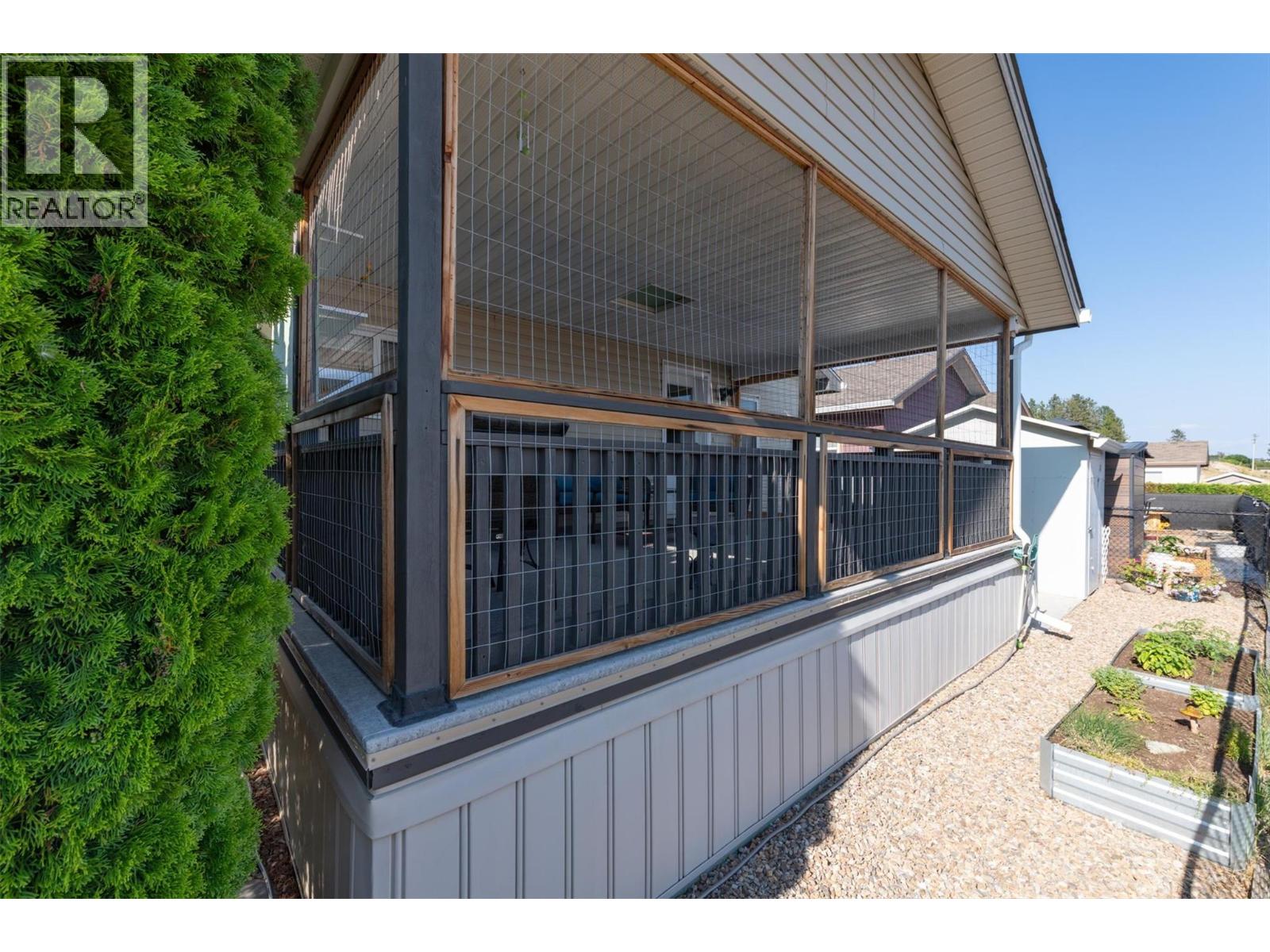 2440 Old Okanagan Highway Unit# 1304