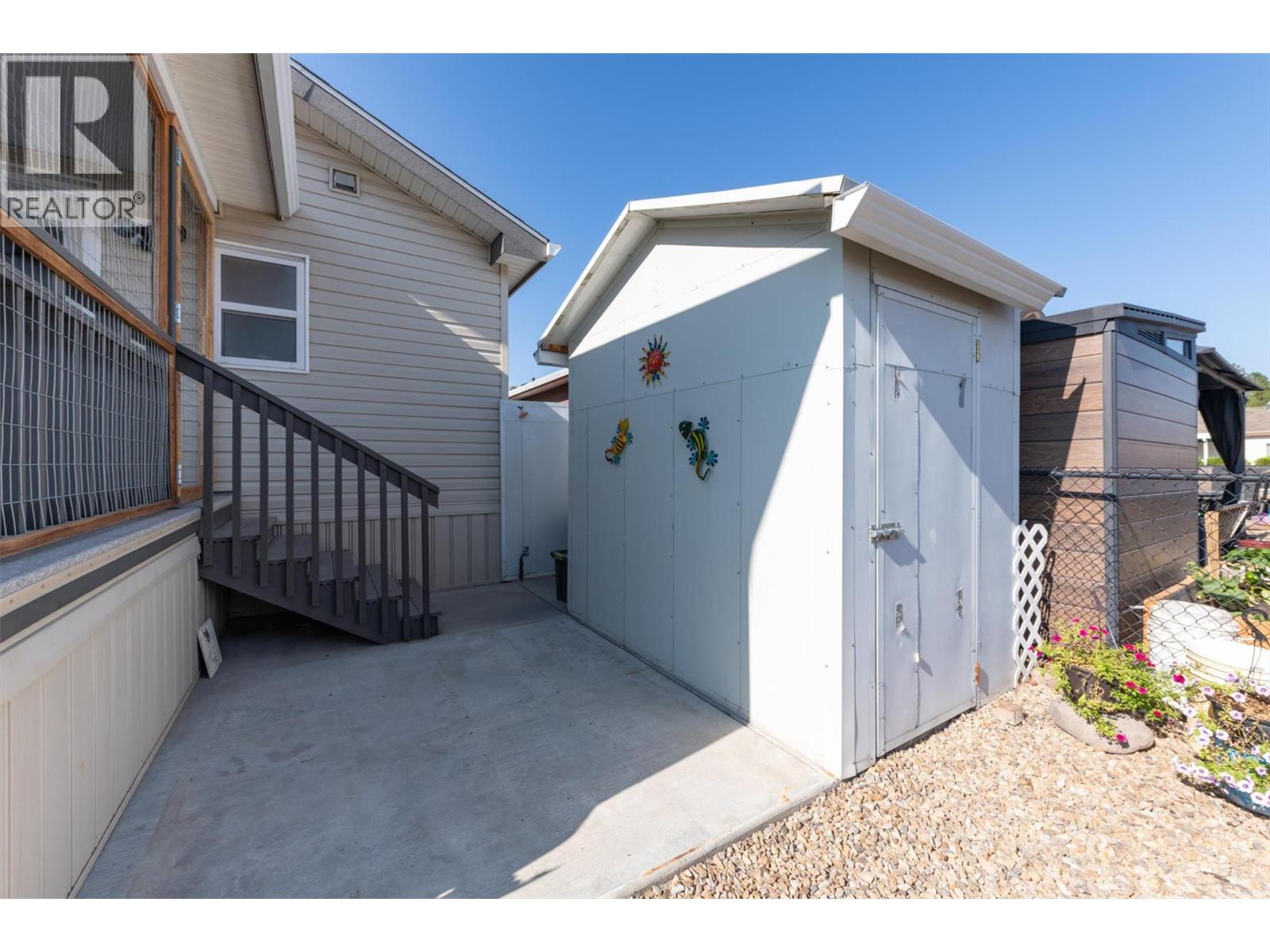 2440 Old Okanagan Highway Unit# 1304