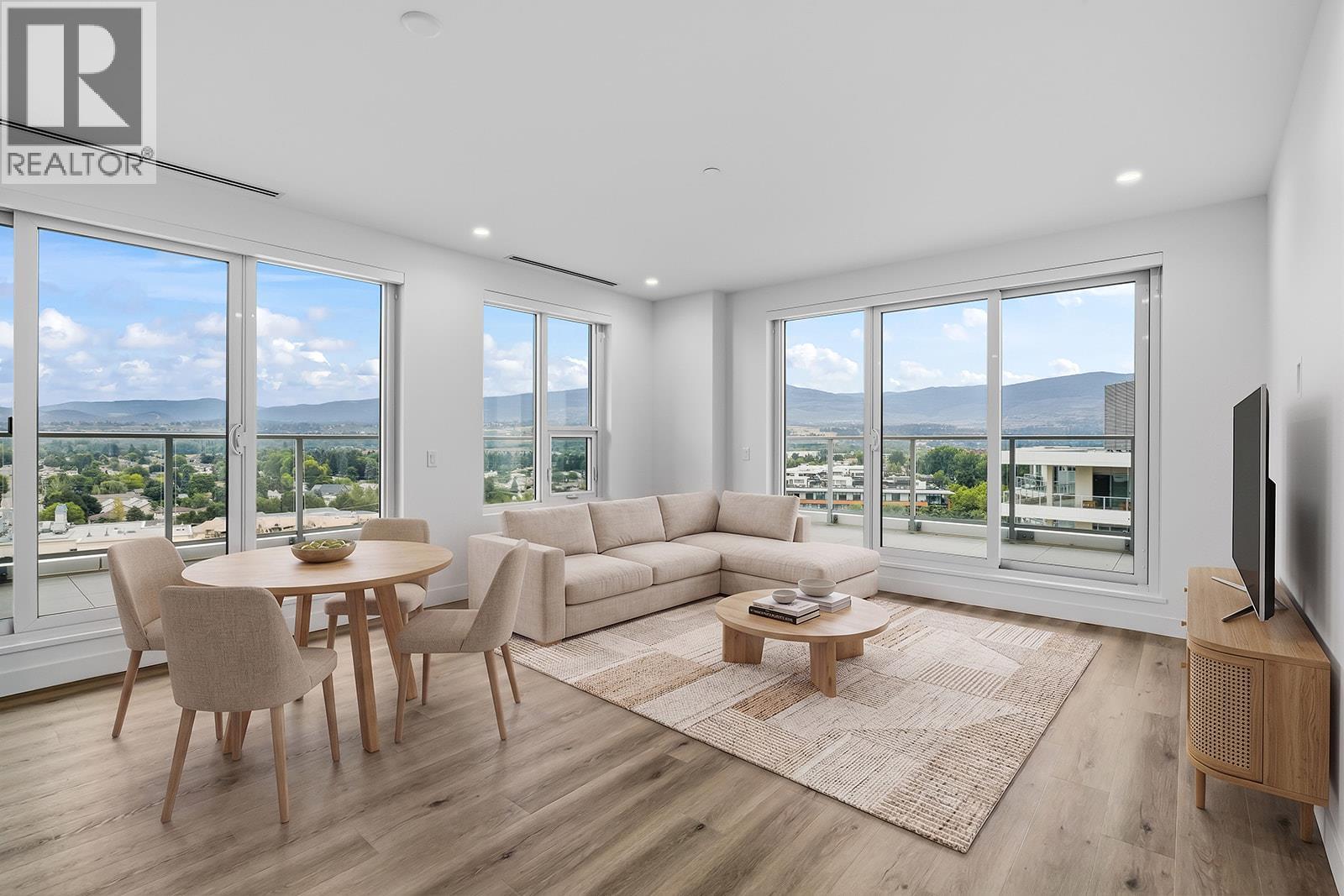3300 Lakeshore Drive Unit# 1101
