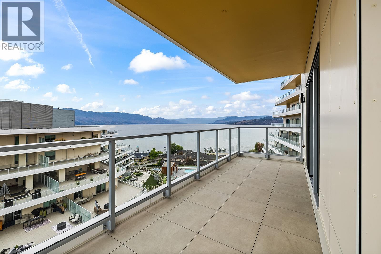 3300 Lakeshore Drive Unit# 1101