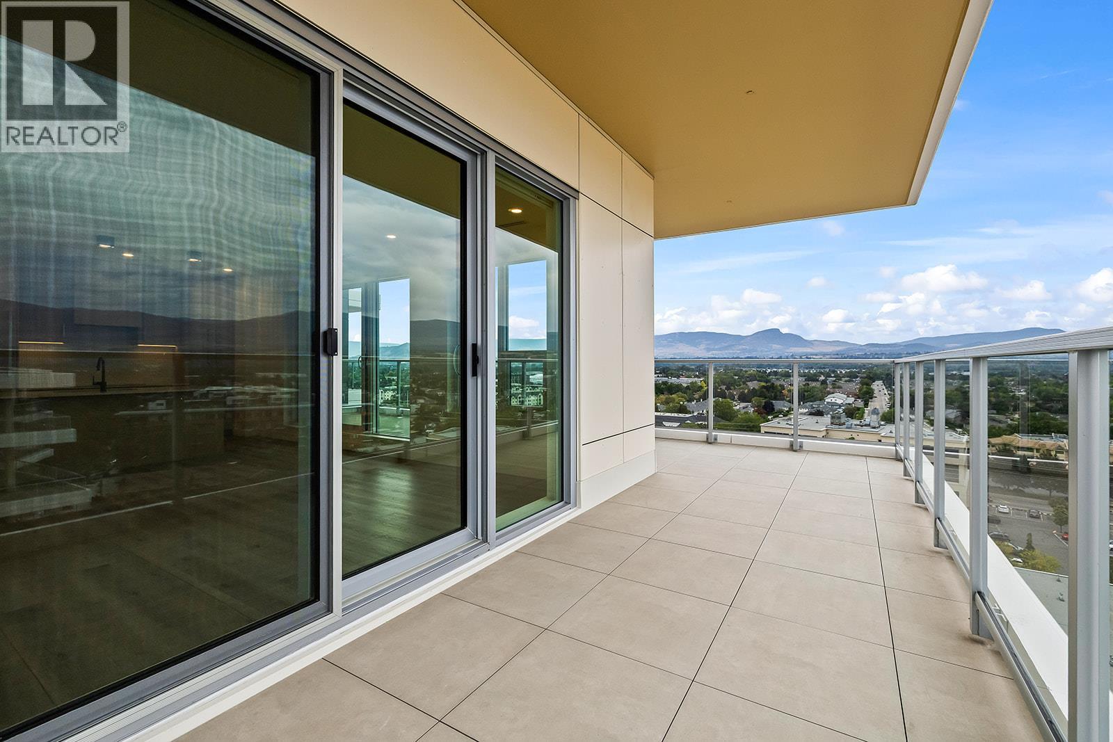 3300 Lakeshore Drive Unit# 1101
