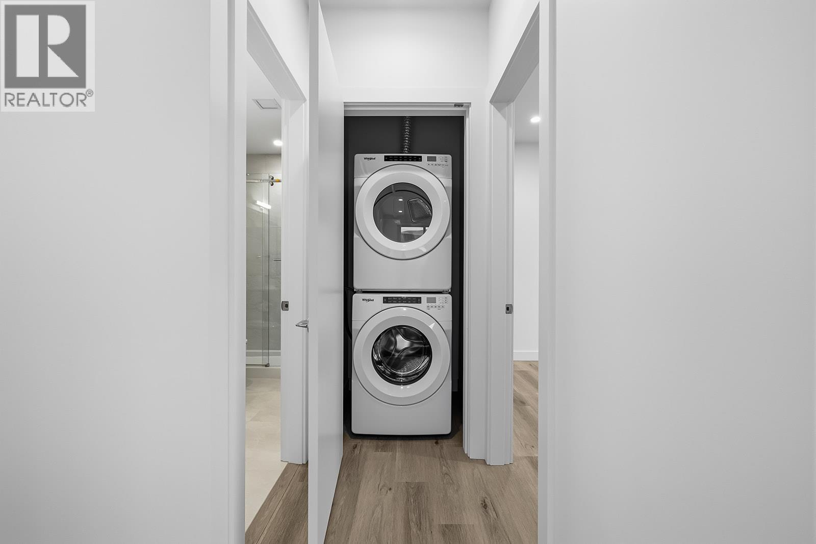 3300 Lakeshore Drive Unit# 1101