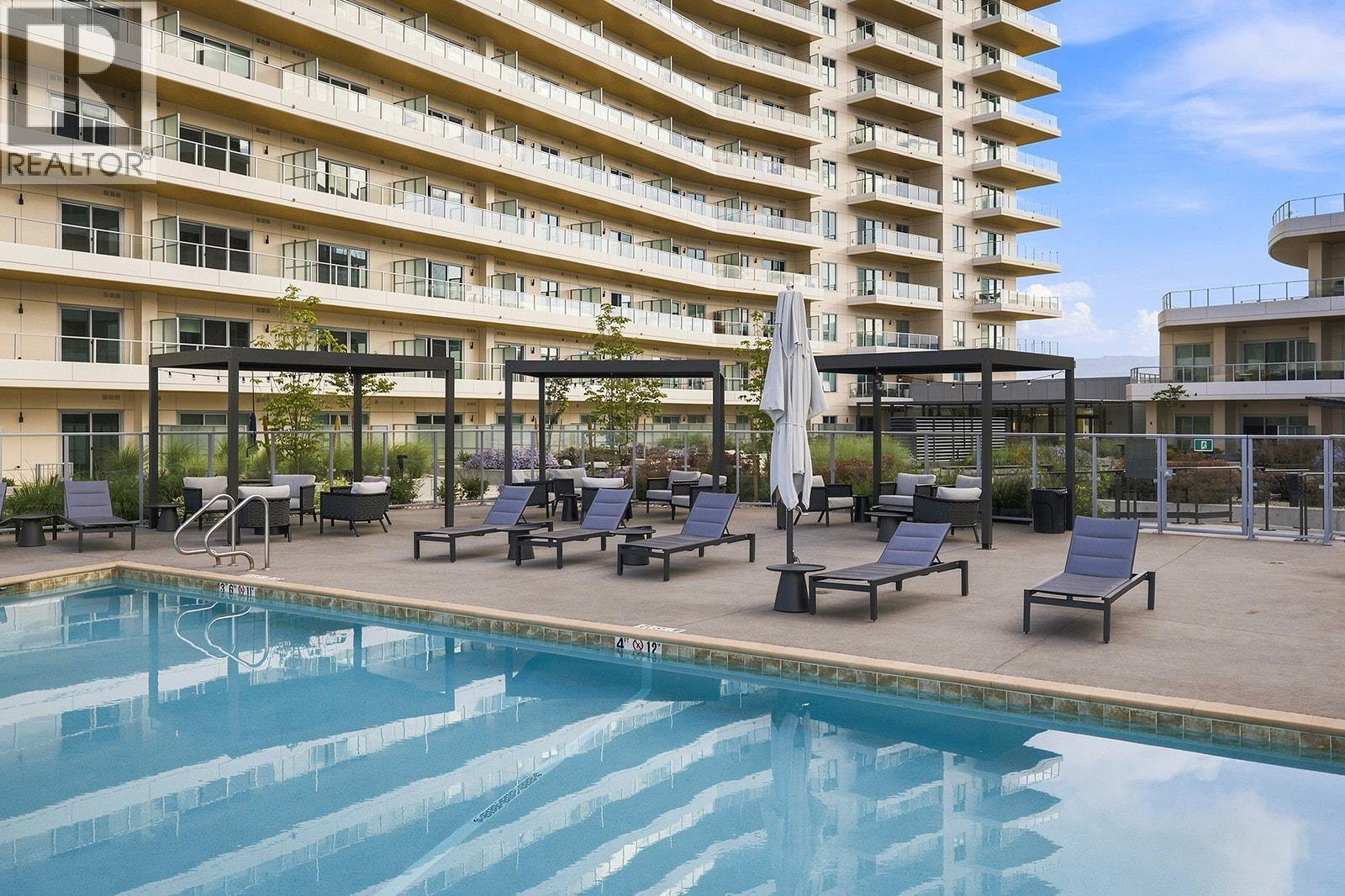 3300 Lakeshore Drive Unit# 1101