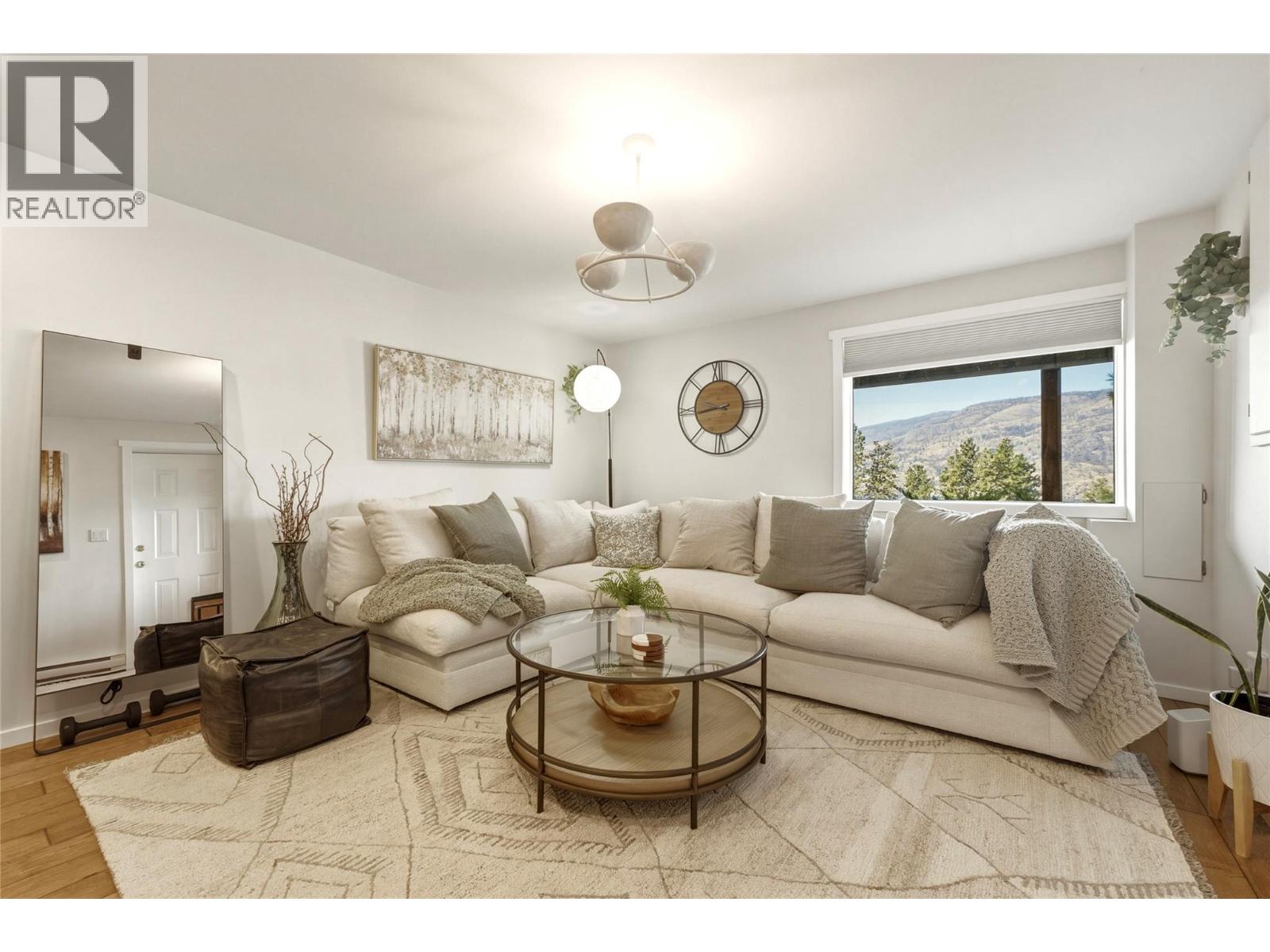1934 Paly Road