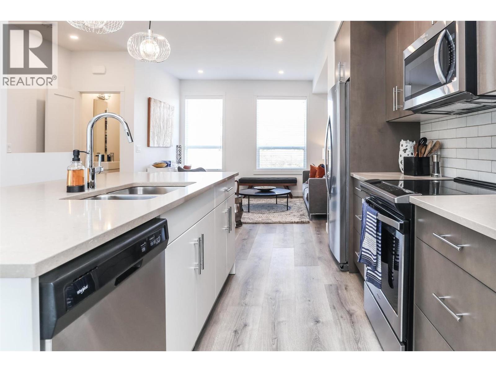 610 Academy Way Unit# 109