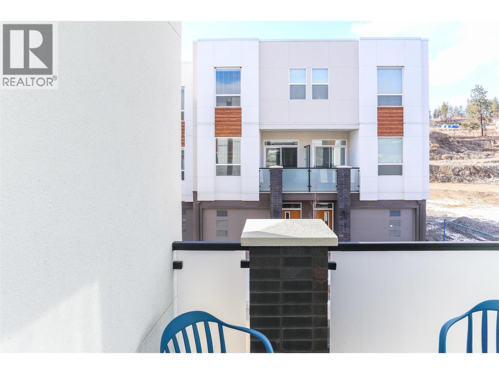 610 Academy Way Unit# 109