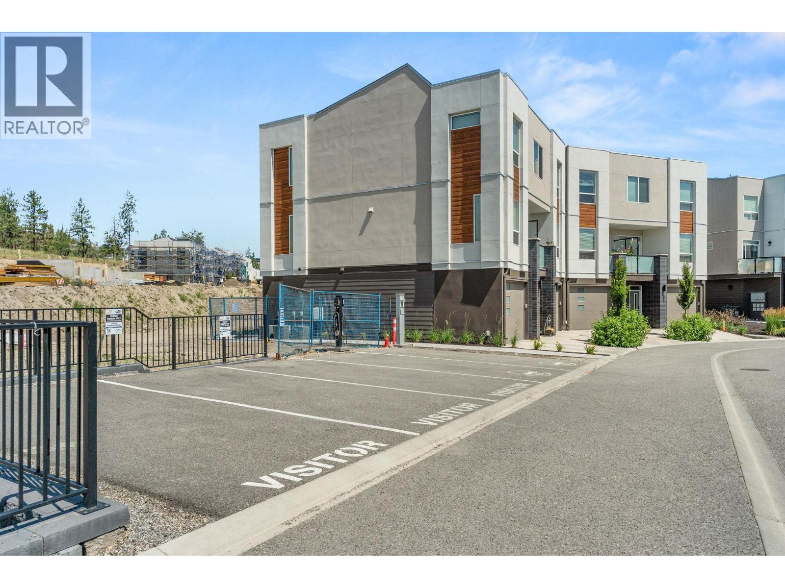 610 Academy Way Unit# 109