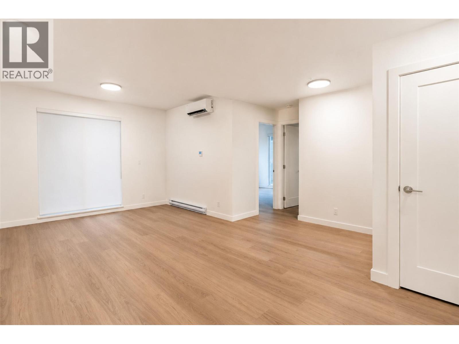 1380 Pridham Avenue Unit# 409