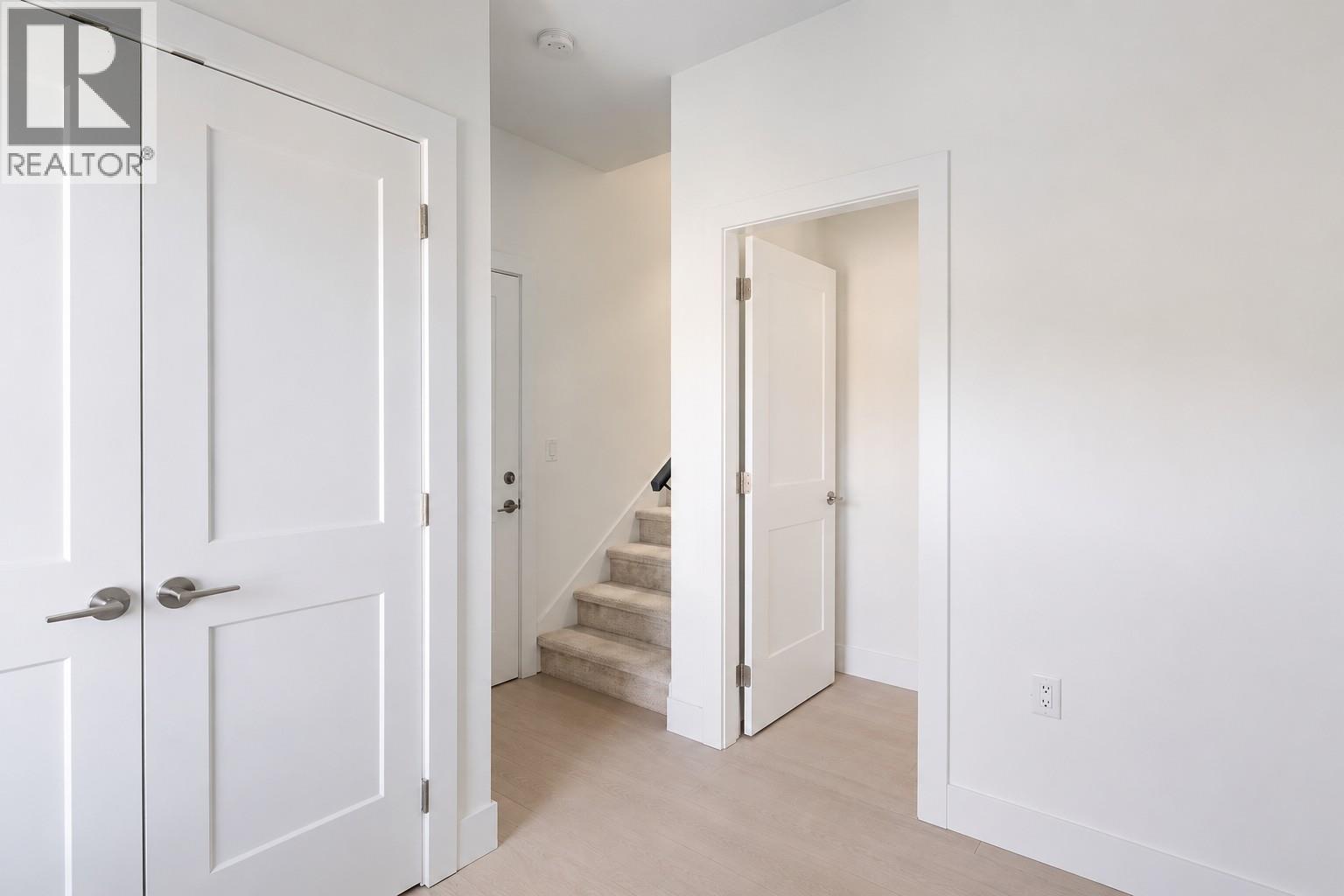235 Taylor Road Unit# 7