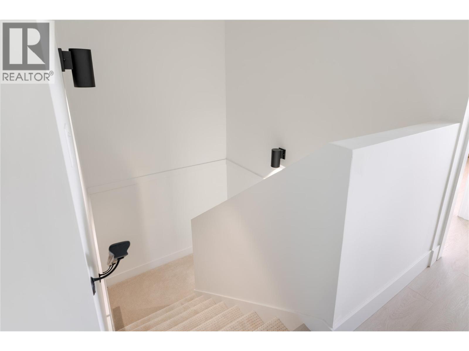 235 Taylor Road Unit# 7
