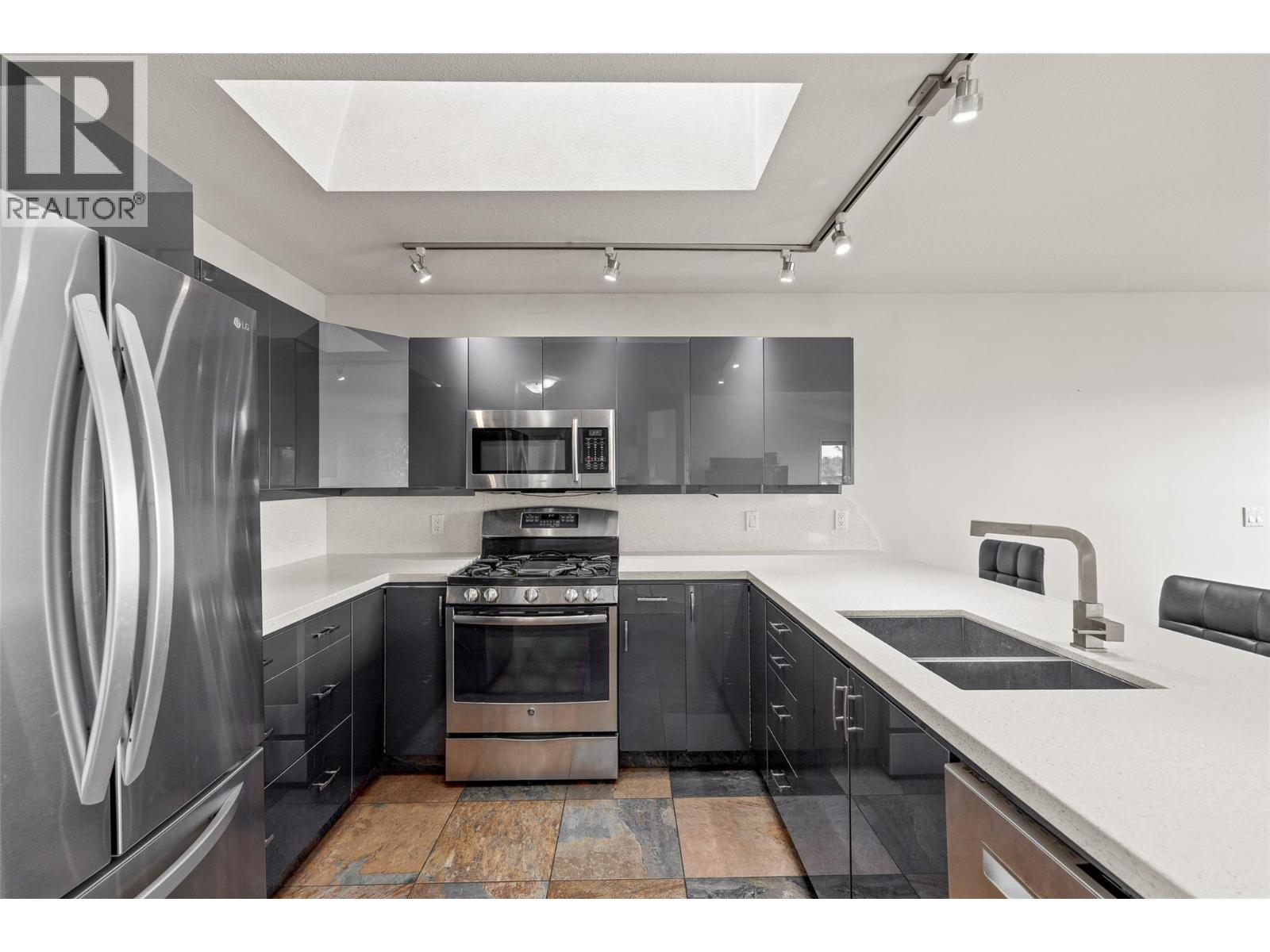 1525 Bear Creek Road Unit# 14