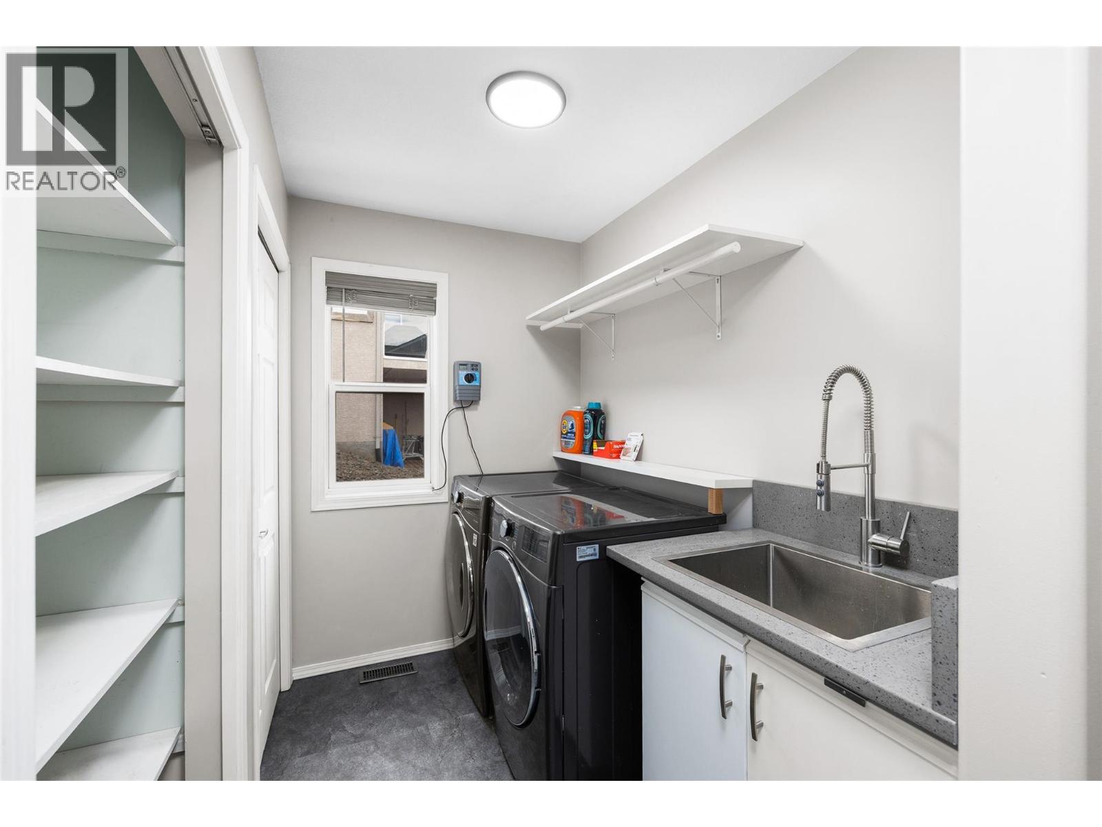 1525 Bear Creek Road Unit# 14