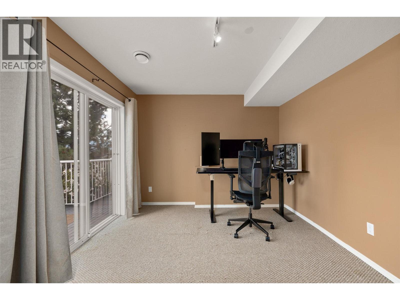 1525 Bear Creek Road Unit# 14