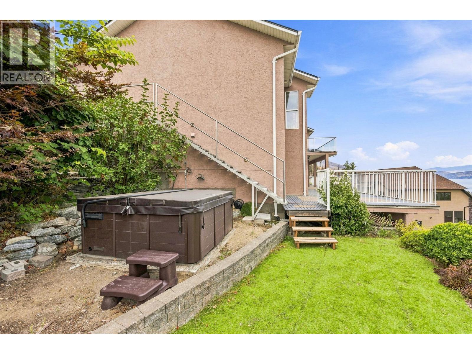 1525 Bear Creek Road Unit# 14