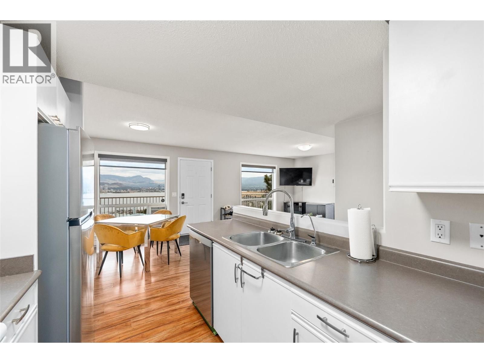 1525 Bear Creek Road Unit# 14