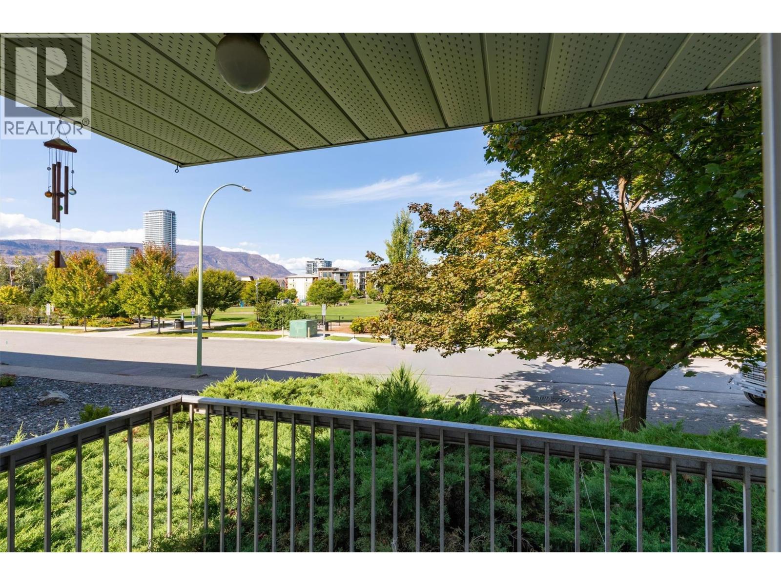 625 Rowcliffe Avenue Unit# 101