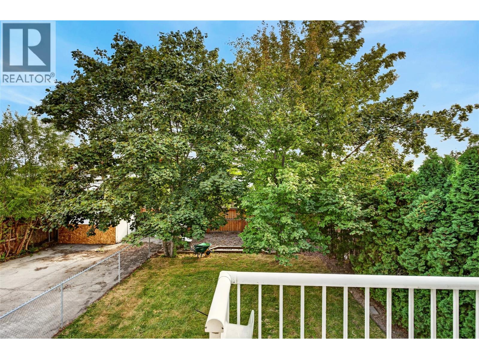1387 Gordon Drive
