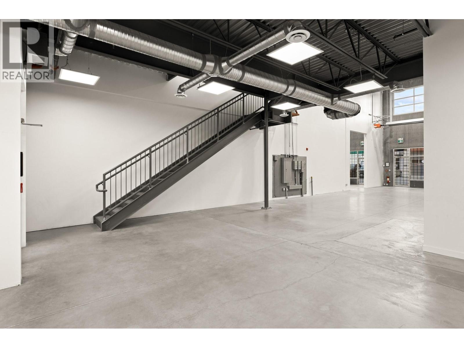 880 Clement Avenue Unit# 205